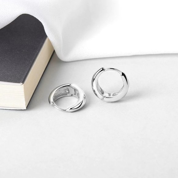 *NEW 925 Sterling Silver Round Hoop Earrings - Picture 6 of 7